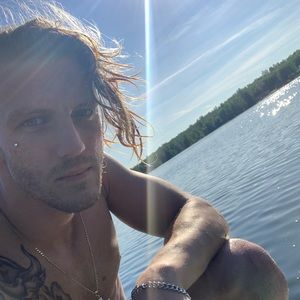 Meet your Posher, Christopher